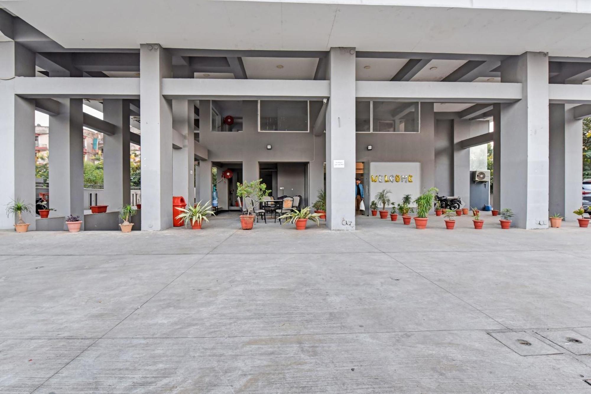 OYO Townhouse 463 UC Pratap Nagar Jaipur Hotel Bagian luar foto